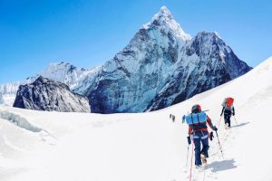 mengintip-keagungan-gunung-gunung-terindah-di-dunia-yang-memesona